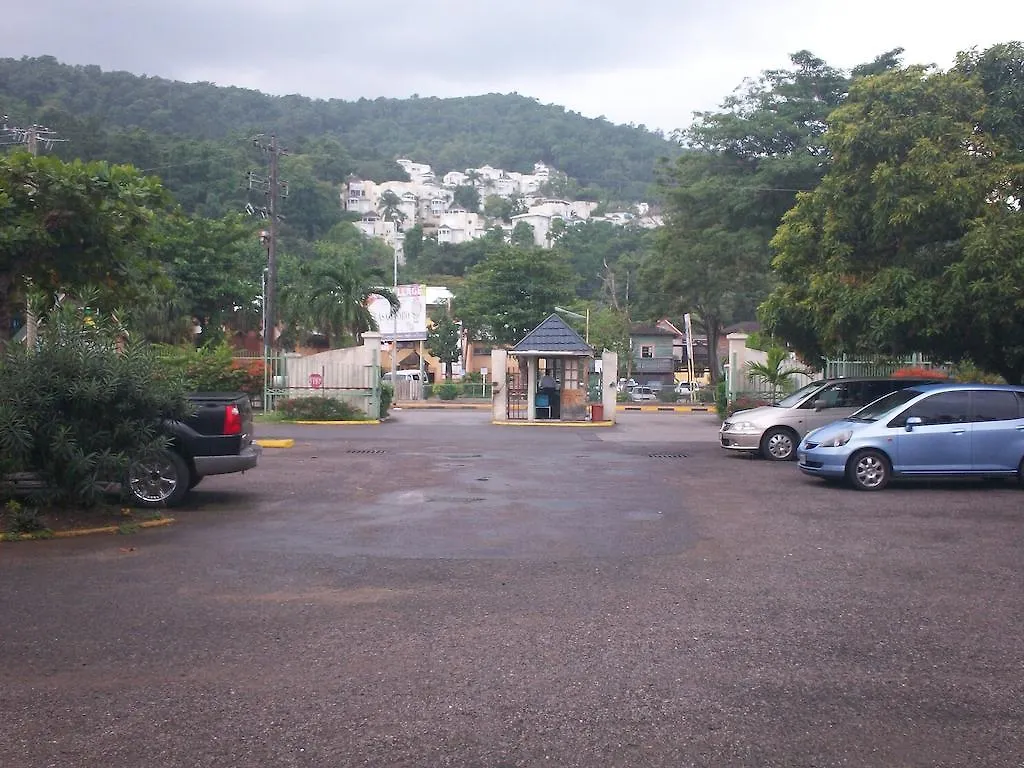 Turtle Towers Apartment Ocho Rios 0*,