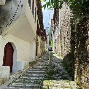 Lula , Gjirokaster Albania